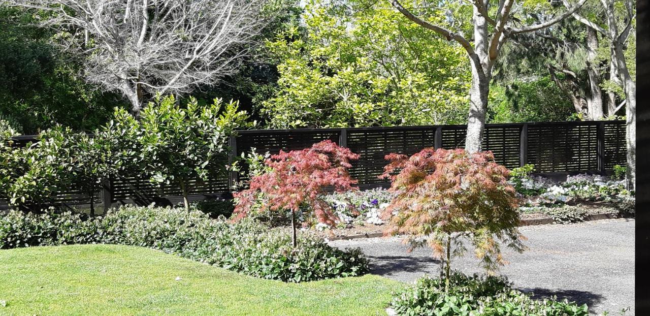 Sequoia Steps Bed & Breakfast New Plymouth Bagian luar foto