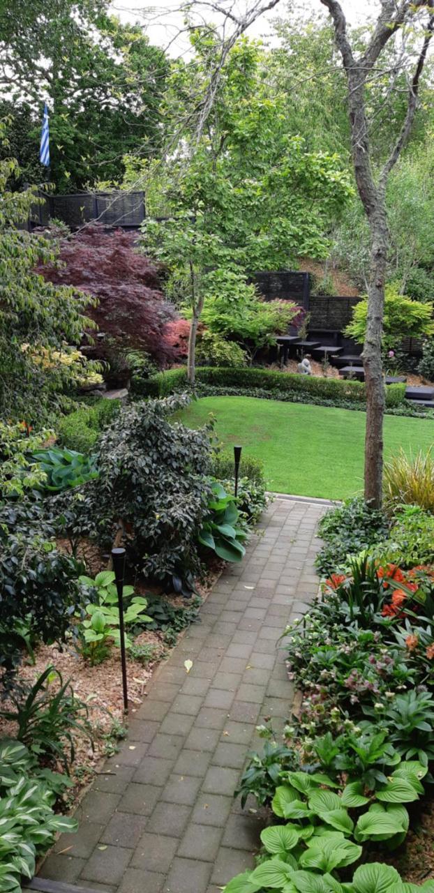 Sequoia Steps Bed & Breakfast New Plymouth Bagian luar foto